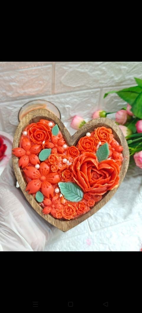 Big Wooden Heart Candle (Plain) — Handmade Candle by Swadeshi Karigari