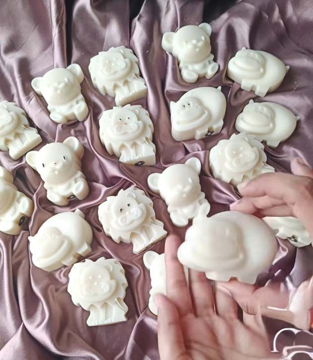 Bs13 - Teddy Candles — Handmade Candle by Swadeshi Karigari