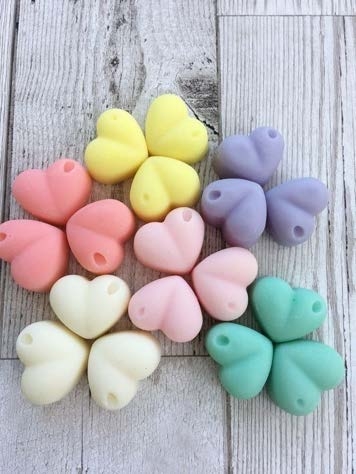 Wm3 - Heart Melts (D2) — Handmade Candle by Swadeshi Karigari